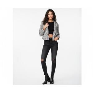 Blank NYC Cropped Snakeskin Jacket Womens Small Gray Zip Button Up